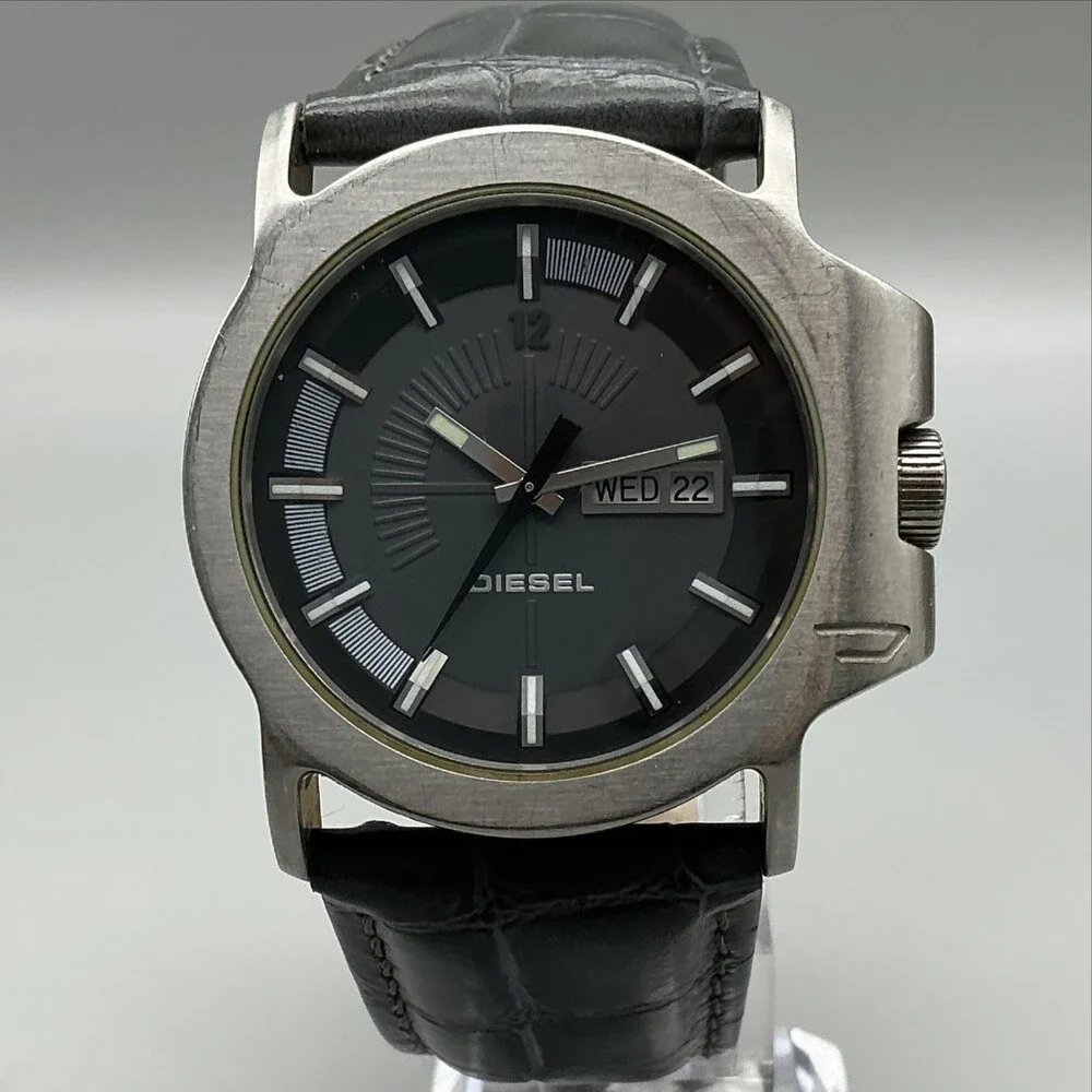 Diesel DZ4038 Series 111 Mens Watch 41mm Day Date Leather Stainless New Battery